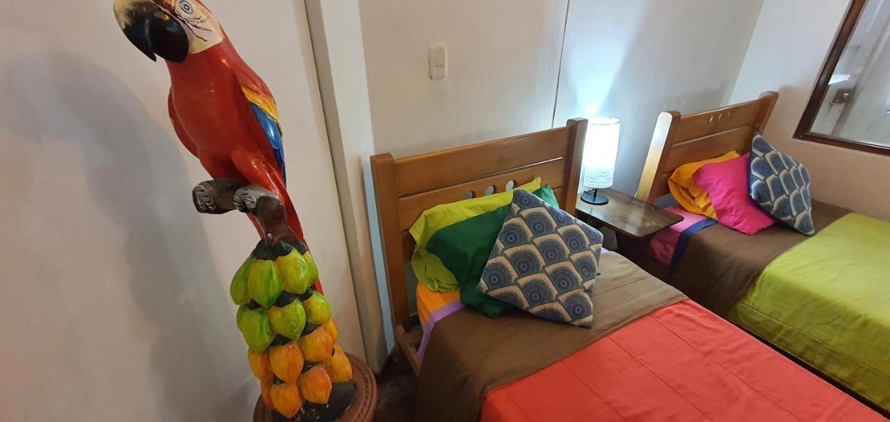 Lima Airport Hostel With Free Airport Pick Up Eksteriør bilde