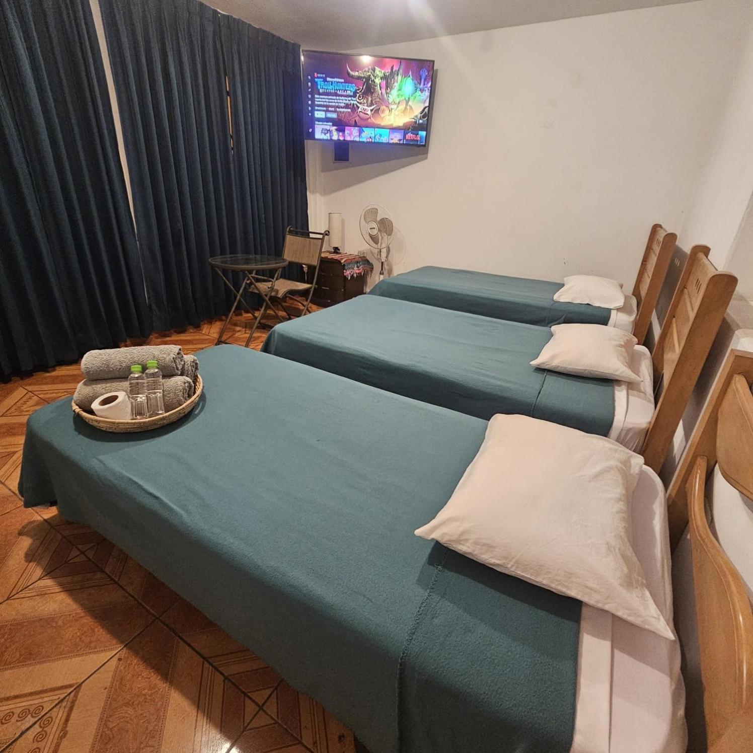 Lima Airport Hostel With Free Airport Pick Up Eksteriør bilde